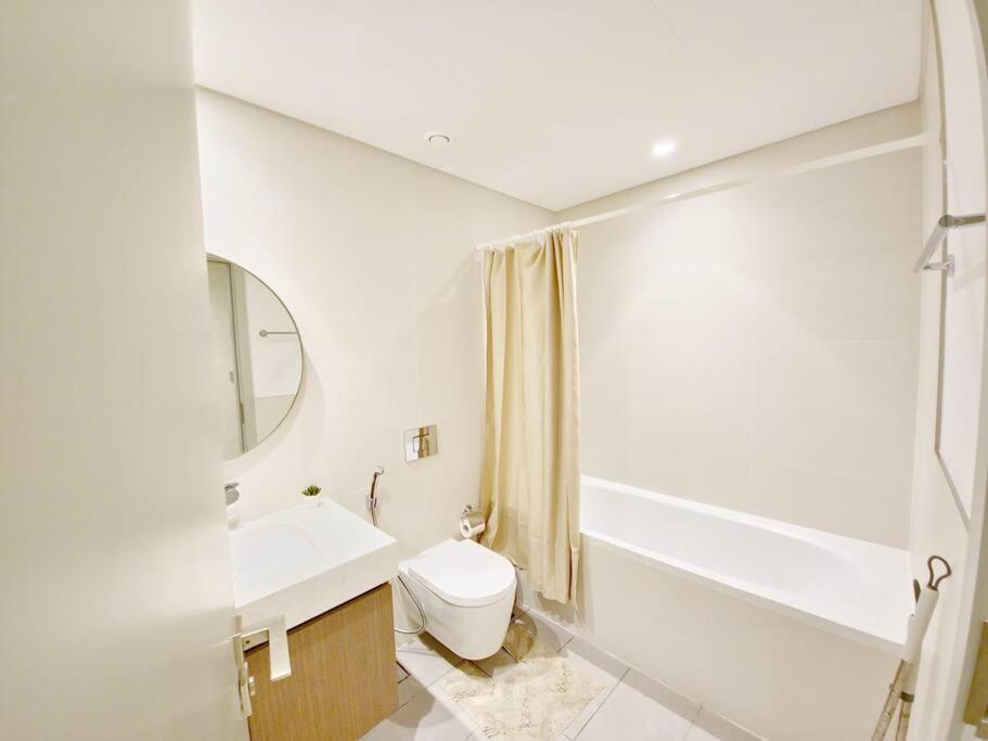 Apartment Isle T-1, Emaar Beachfront *